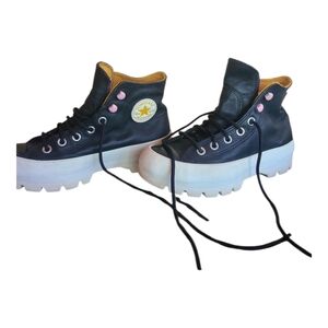 Converse Chuck Tayor Gortex Water Proof Black and White High-Top Sneakers Size 6